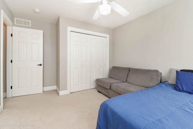 4 Scofield Court, Bloomington, IL 61704