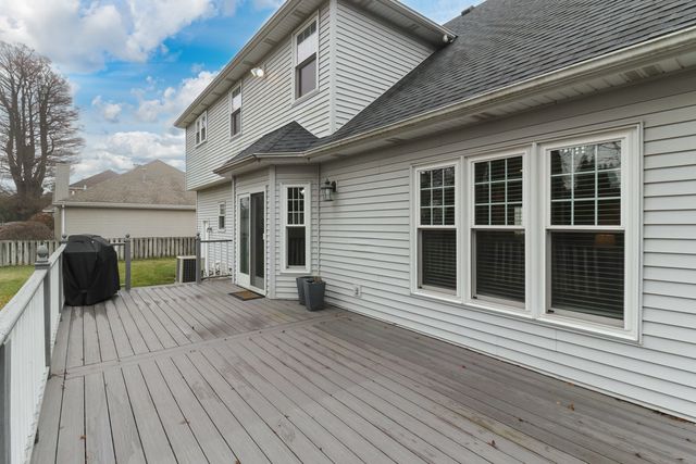 4 Scofield Court, Bloomington, IL 61704