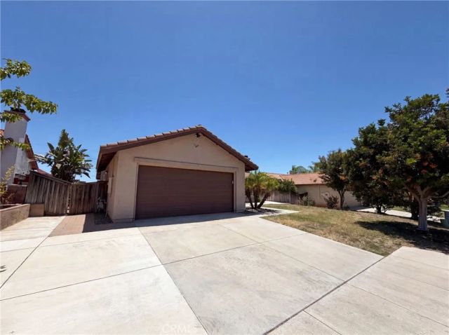 22125 Country Hills, Wildomar, CA 92595
