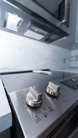 5445 Collins Ave BAY21, Miami Beach, FL 33140