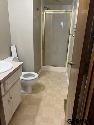 6723 Woodbine Circle, Ralston, NE 68127