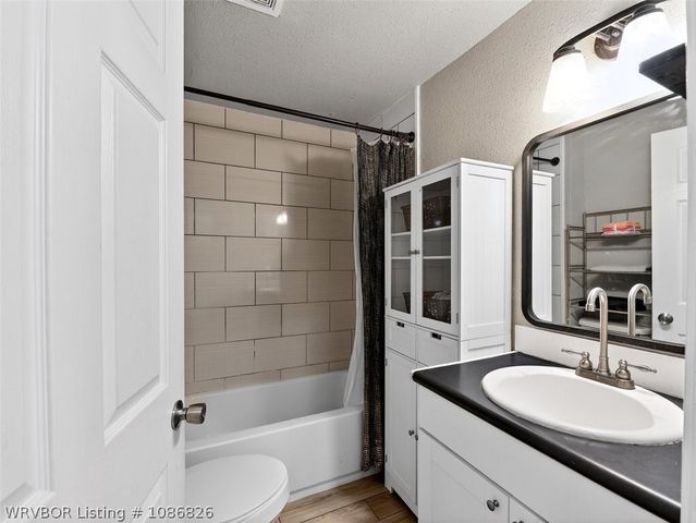 519 S 17th Street, Fort Smith, AR 72901