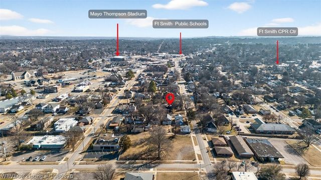 519 S 17th Street, Fort Smith, AR 72901