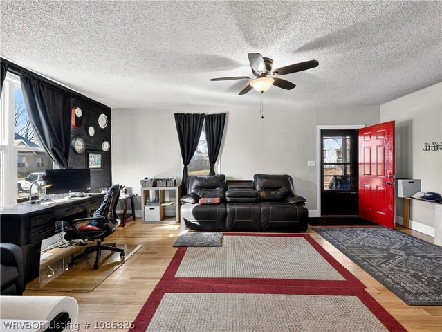 519 S 17th Street, Fort Smith, AR 72901