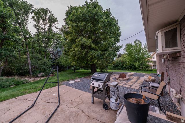 4121 COLLEGE DR, Ogden, UT 84403