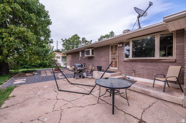 4121 COLLEGE DR, Ogden, UT 84403