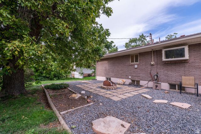 4121 COLLEGE DR, Ogden, UT 84403