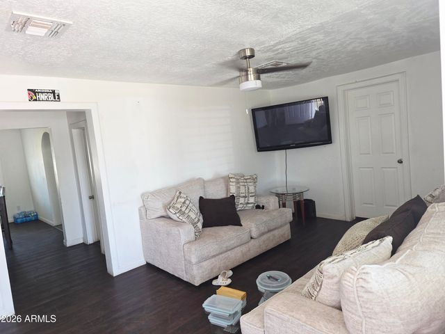 2422 W HADLEY Street, Phoenix, AZ 85009
