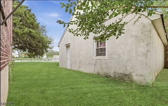 417 Adams St, Linden City, NJ 07036