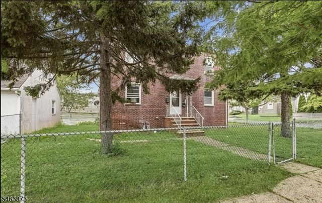 417 Adams St, Linden City, NJ 07036