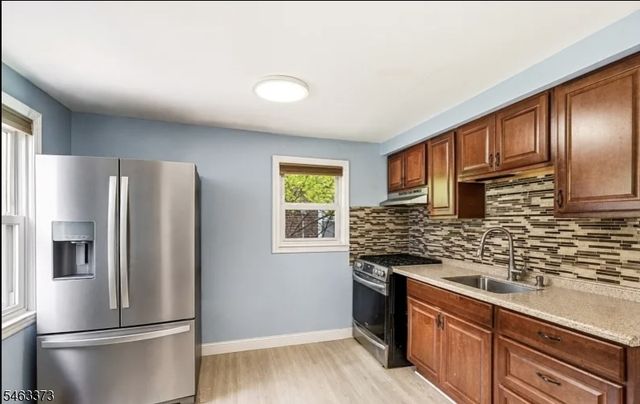 417 Adams St, Linden City, NJ 07036