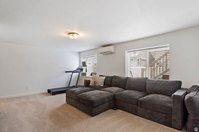 882 S DAISY DR, Fruit Heights, UT 84037