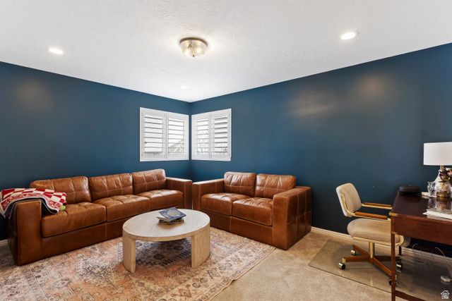 882 S DAISY DR, Fruit Heights, UT 84037