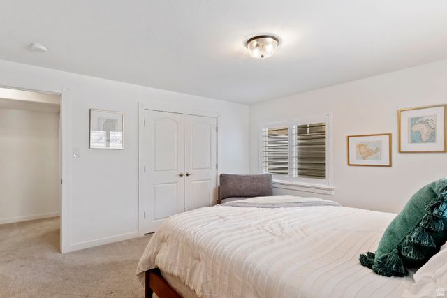 882 S DAISY DR, Fruit Heights, UT 84037