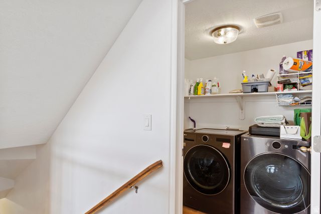 882 S DAISY DR, Fruit Heights, UT 84037