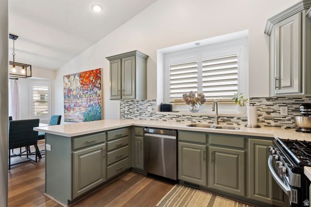 882 S DAISY DR, Fruit Heights, UT 84037