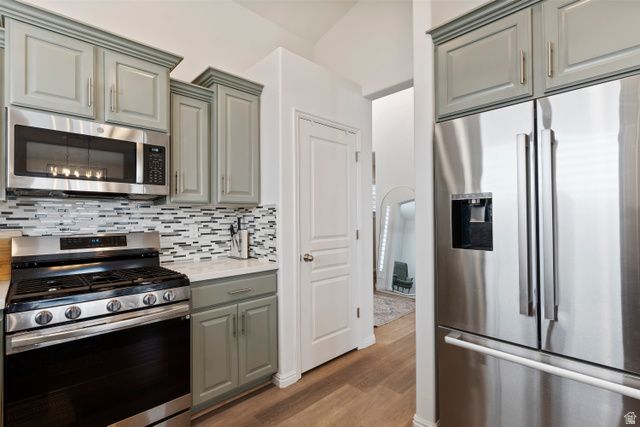 882 S DAISY DR, Fruit Heights, UT 84037