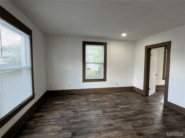 100 N Walnut Street, Rolla, MO 65401