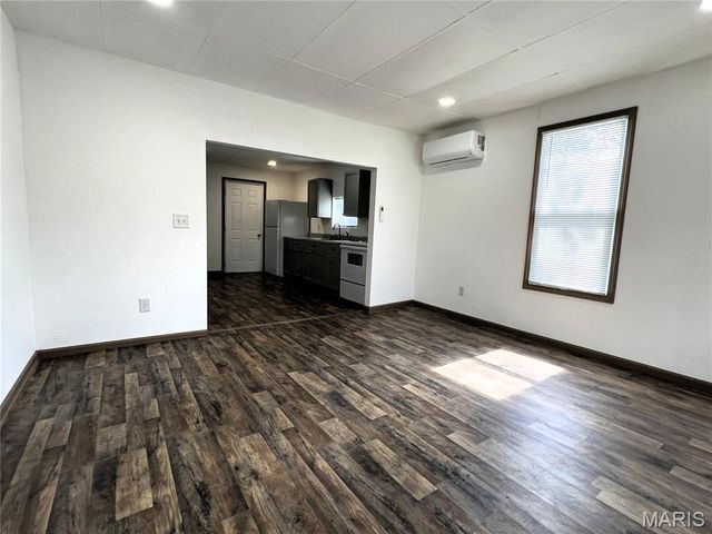 100 N Walnut Street, Rolla, MO 65401