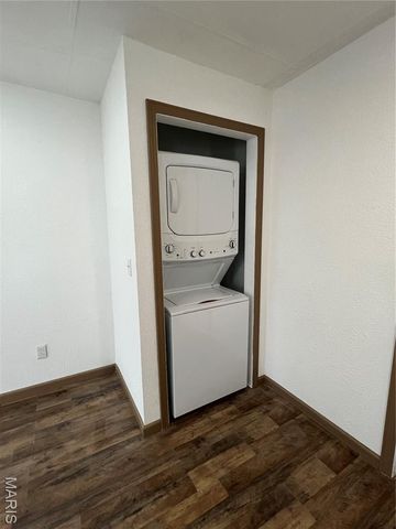 100 N Walnut Street, Rolla, MO 65401