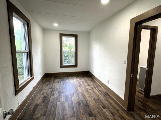 100 N Walnut Street, Rolla, MO 65401