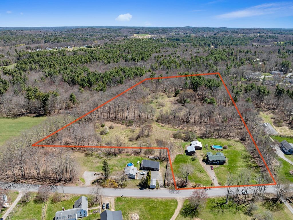 58 willow Road, East Kingston, NH 03827