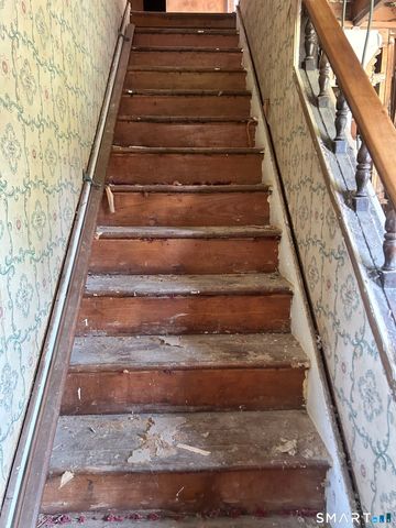 180 Andover Street, Hartford, CT 06112