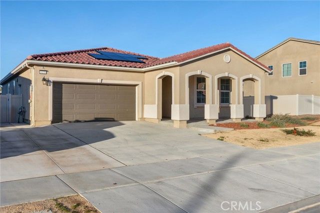 6135 W Avenue J9, Lancaster, CA 93536