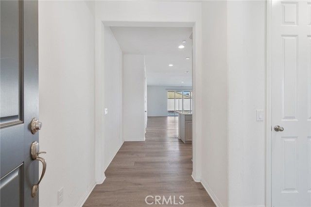 6135 W Avenue J9, Lancaster, CA 93536