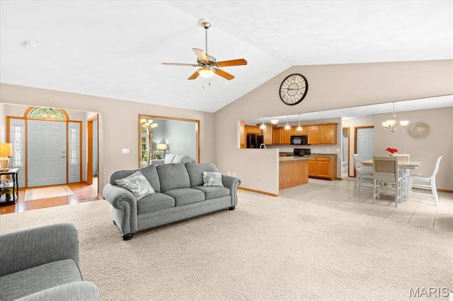 432 Meadowlark Lane, Belleville, IL 62220