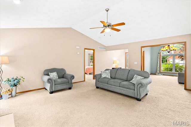 432 Meadowlark Lane, Belleville, IL 62220