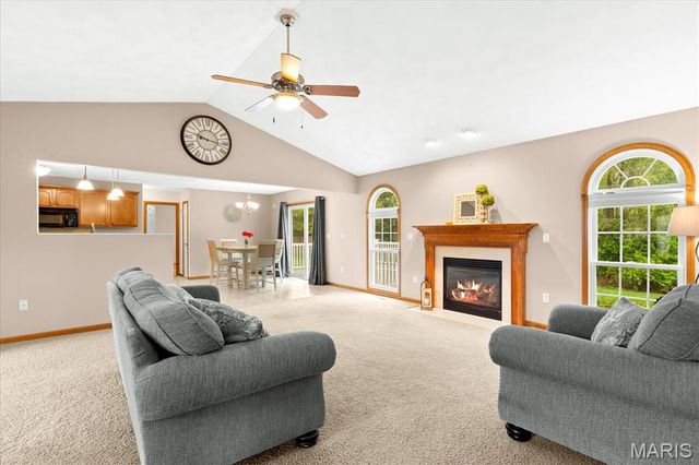 432 Meadowlark Lane, Belleville, IL 62220