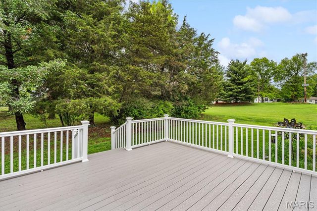 432 Meadowlark Lane, Belleville, IL 62220