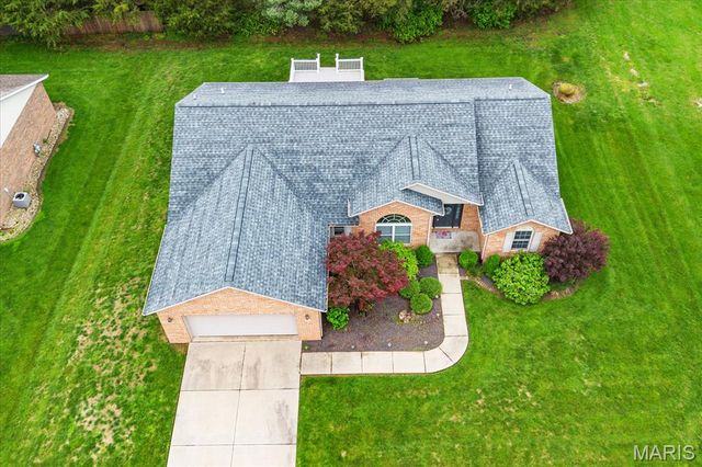 432 Meadowlark Lane, Belleville, IL 62220