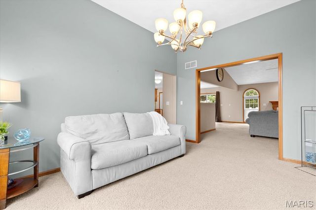432 Meadowlark Lane, Belleville, IL 62220