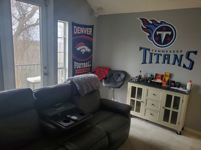 6319 Lake Bluff Drive, Dallas, TX 75249