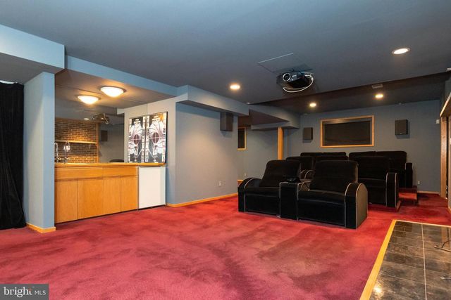 513 SPRINGVALE RD, Great Falls, VA 22066