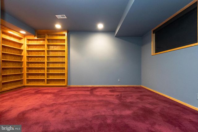 513 SPRINGVALE RD, Great Falls, VA 22066