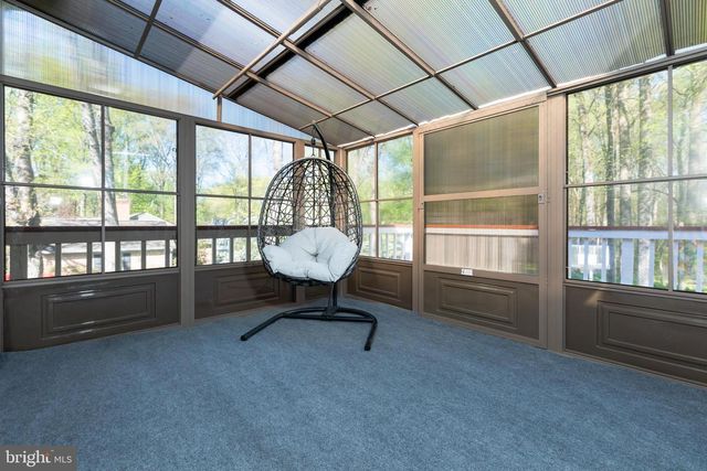 513 SPRINGVALE RD, Great Falls, VA 22066