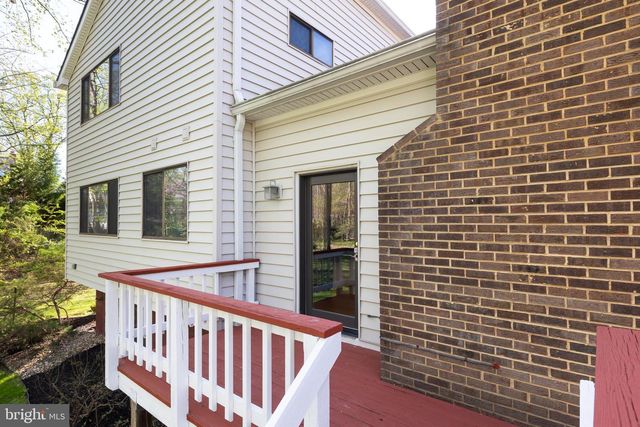 513 SPRINGVALE RD, Great Falls, VA 22066