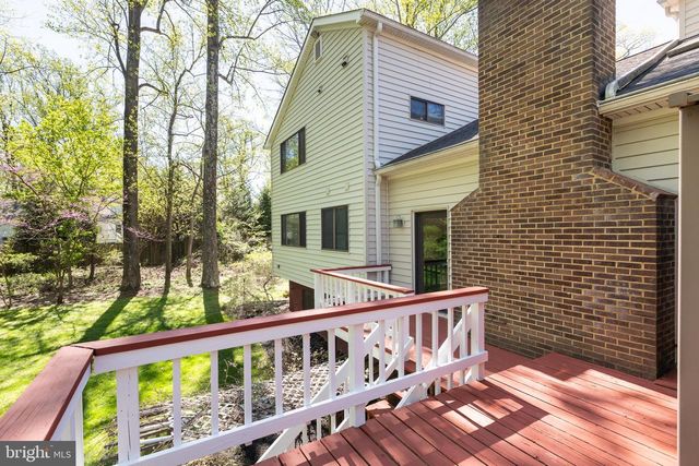 513 SPRINGVALE RD, Great Falls, VA 22066