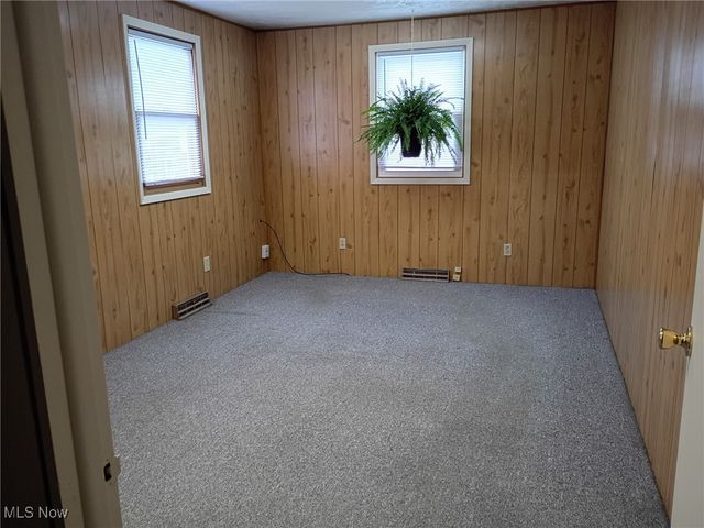 4100 Cleveland Avenue NW, Canton, OH 44709