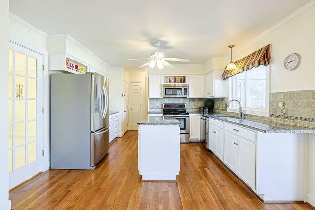 6824 Glen Arbor Drive, Florence, KY 41042