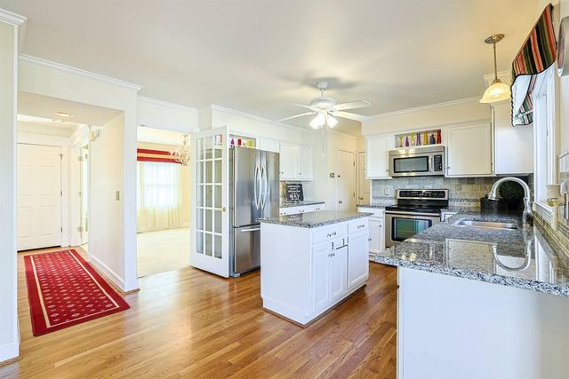 6824 Glen Arbor Drive, Florence, KY 41042