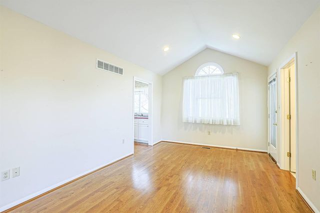 6824 Glen Arbor Drive, Florence, KY 41042