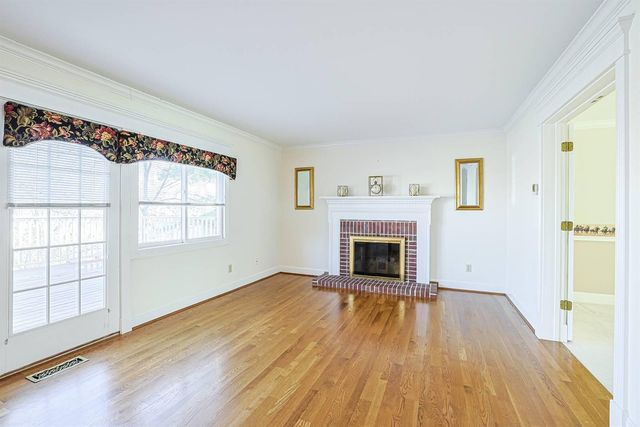 6824 Glen Arbor Drive, Florence, KY 41042