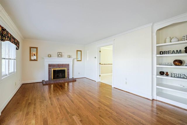 6824 Glen Arbor Drive, Florence, KY 41042