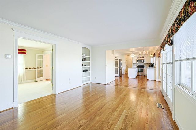 6824 Glen Arbor Drive, Florence, KY 41042