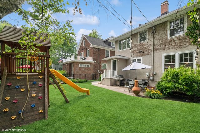 929 Forest Avenue, Wilmette, IL 60091