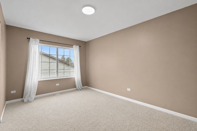7624 W Juniper Court, Frankfort, IL 60423